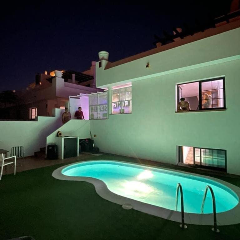 Long Beach Surf House คอร์ราเลโฮ ภายนอก รูปภาพ